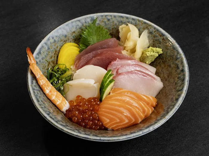 Mangetsu Sushi Picture 6