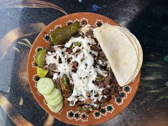 TAQUERIA SOL MAYA Picture 3