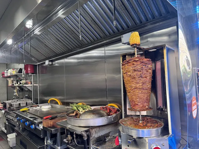 TAQUERIA SOL MAYA Picture 4