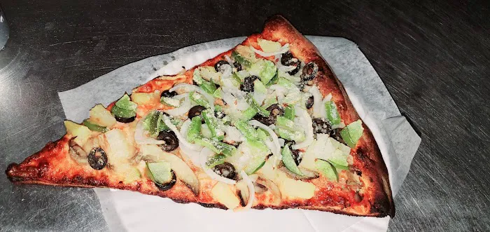 Sam’s Famous Pizzeria Picture 10