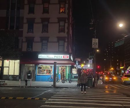 Sam’s Famous Pizzeria