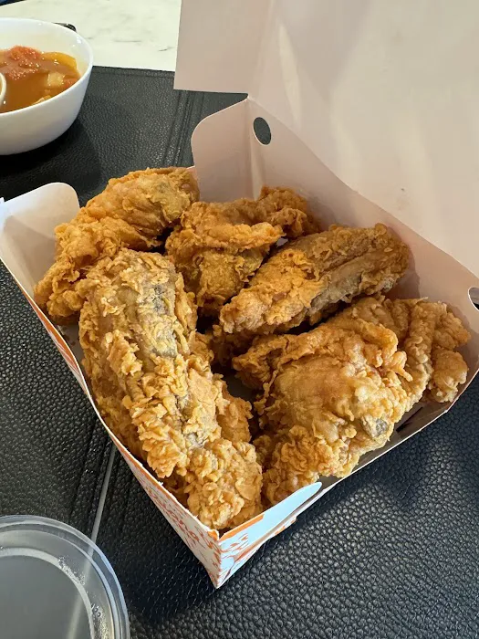 Popeyes Louisiana Kitchen Picture 1