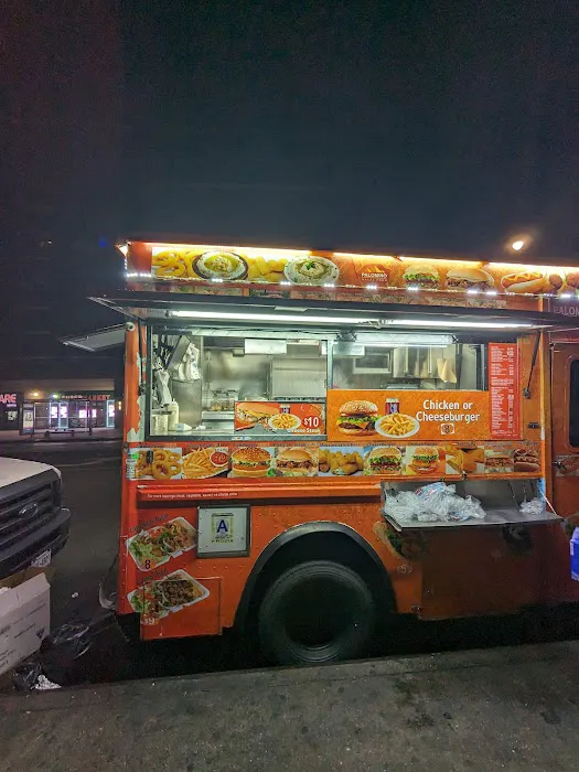Palomino Halal Food Picture 5