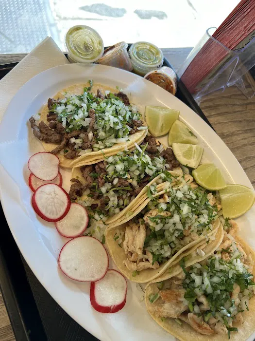 Sidewalk Tacos Picture 2