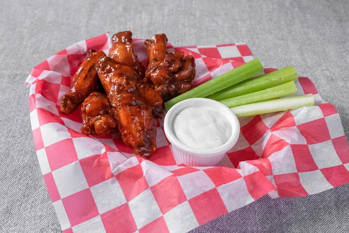 Teddy's F&B Bar & Grill Picture 5