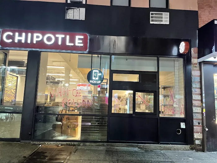 Chipotle Mexican Grill Picture 1