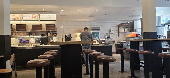 Chipotle Mexican Grill Picture 3