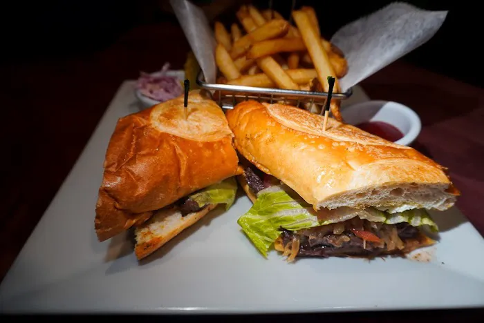 Area Latina Bar & Grill Picture 1
