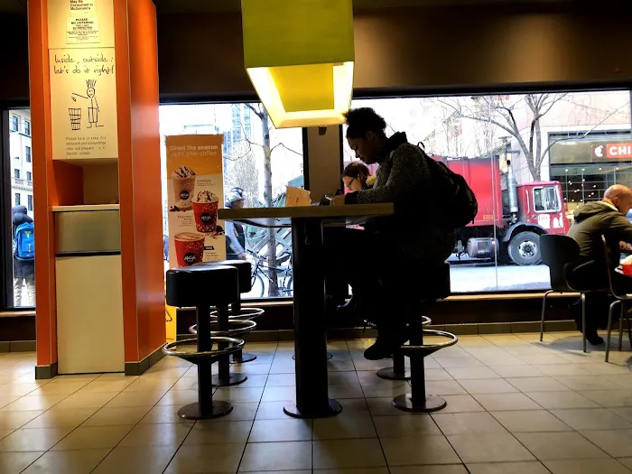 McDonald's Picture 7