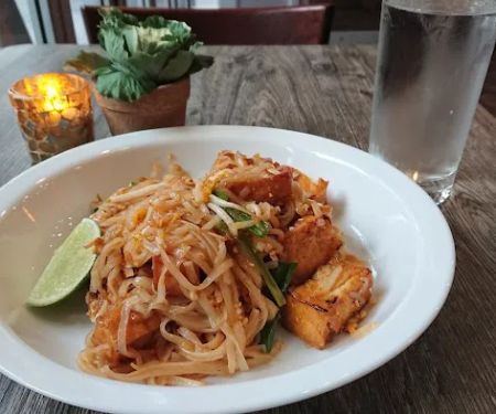 Living Thai Cuisine