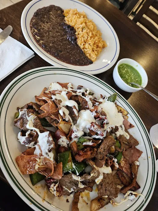 Pipo's Restaurant Picture 1