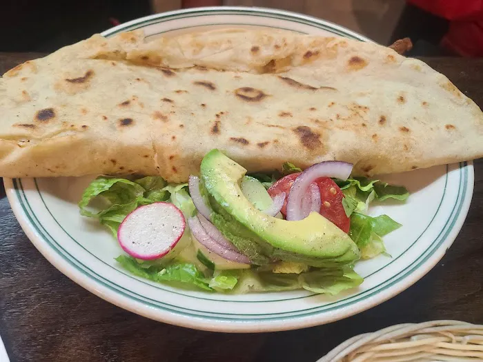 Pipo's Restaurant Picture 6