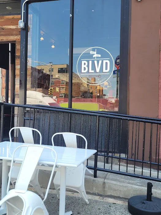 BLVD Bistro NY Picture 8