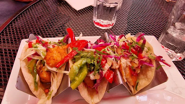 Harlem Tavern Picture 7