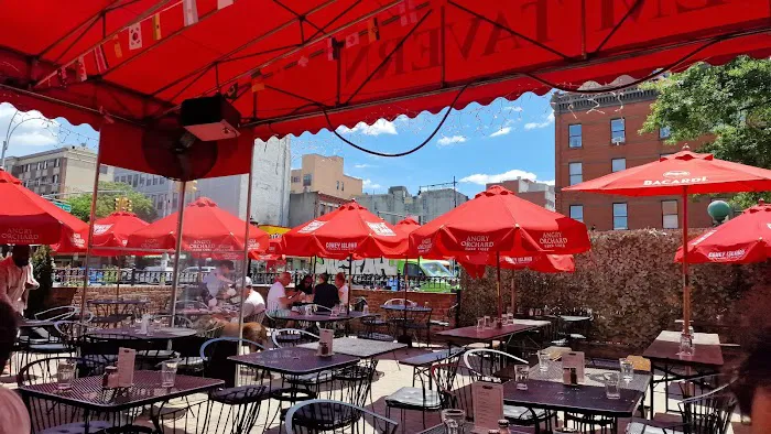 Harlem Tavern Picture 3