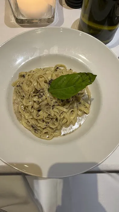 Serafina West 105 (UWS) Picture 3