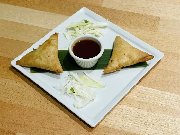 Mustard Indian Eatery Picture 4