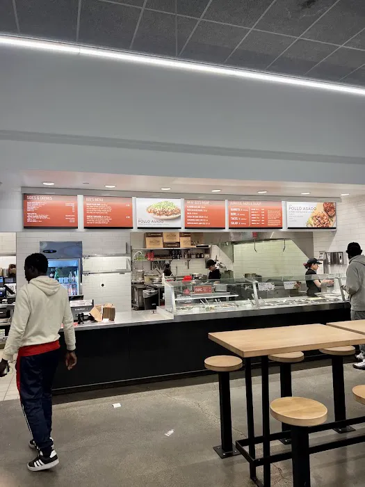 Chipotle Mexican Grill Picture 5
