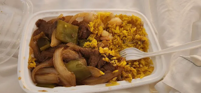 Golden Dragon Picture 1