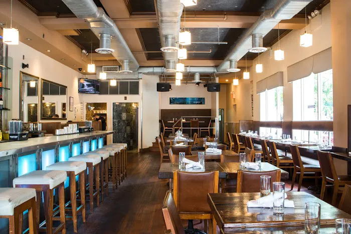 Chocolat Restaurant & Bar Picture 5
