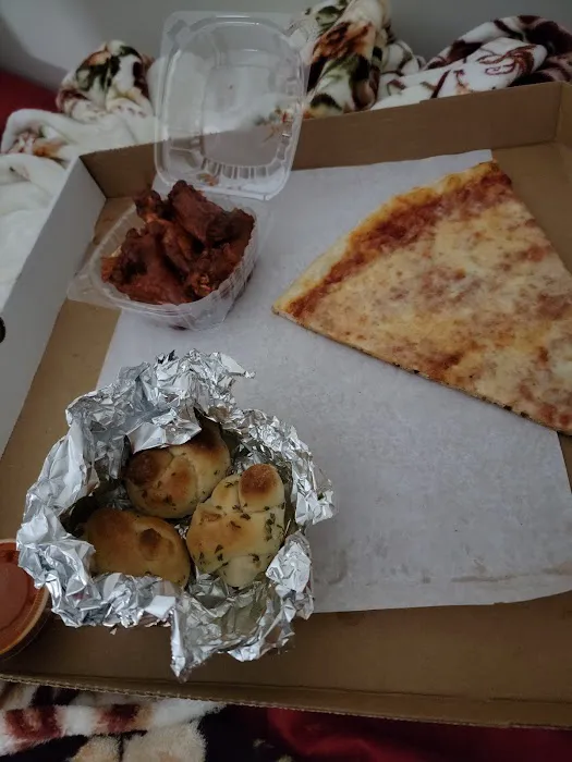 Pizza Plus Picture 3