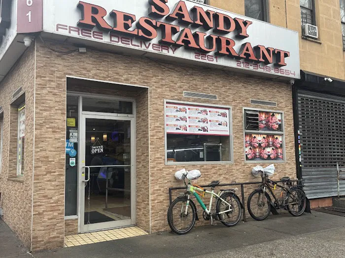 Sandy Restaurant Picture 2