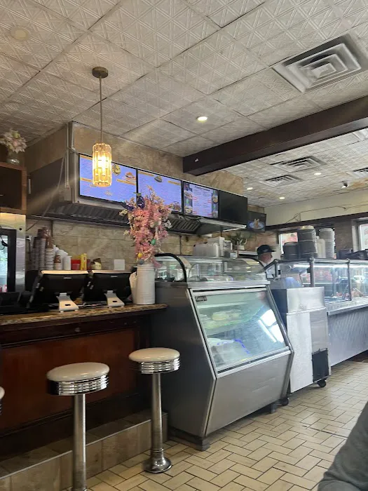 Sandy Restaurant Picture 3