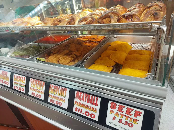 Milano Pizza Shop Picture 3