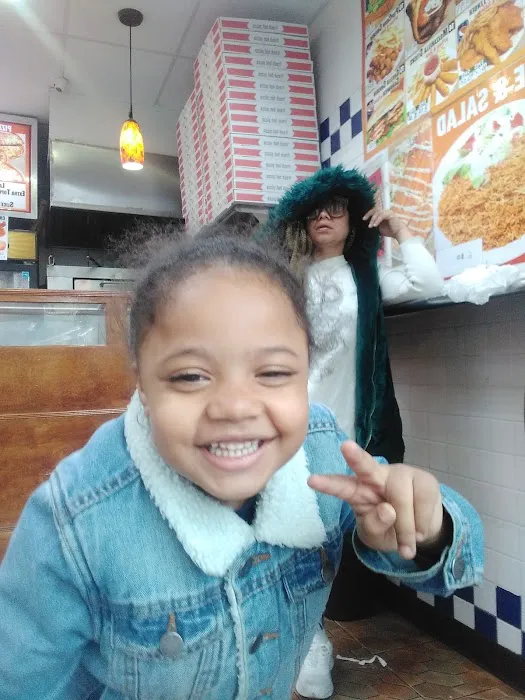 Kennedy's Fried Chicken & Pizza Picture 5