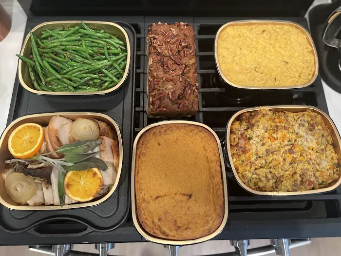 Evelyn's Kitchen Picture 1