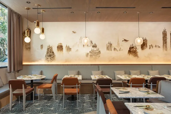 Atlas Kitchen Picture 2