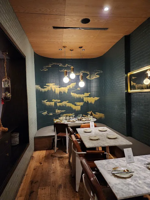 Atlas Kitchen Picture 9