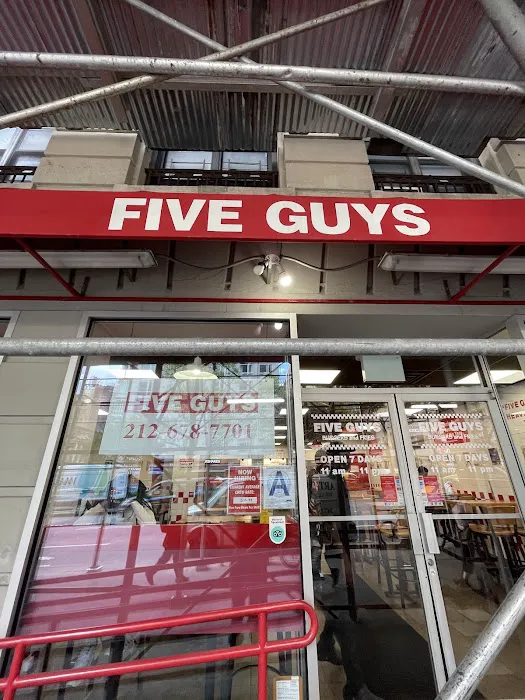 Five Guys Picture 7