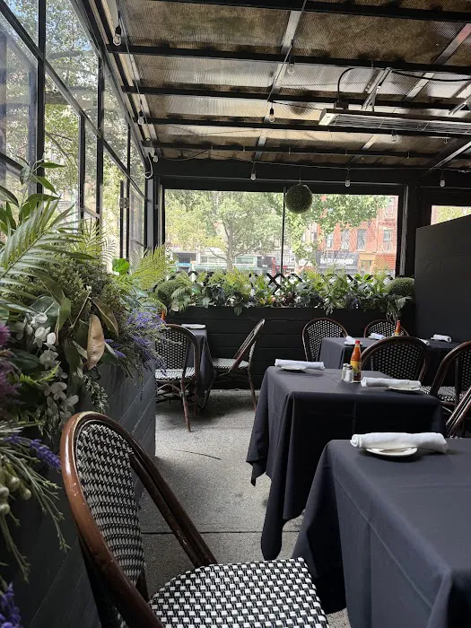 Sylvia's Restaurant Picture 4