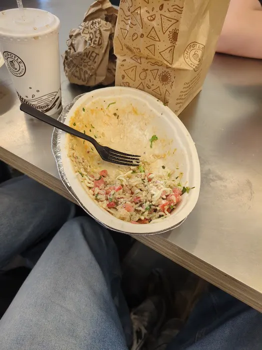 Chipotle Mexican Grill Picture 2
