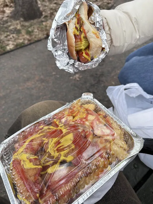 Habibi Halal Food Truck Picture 2