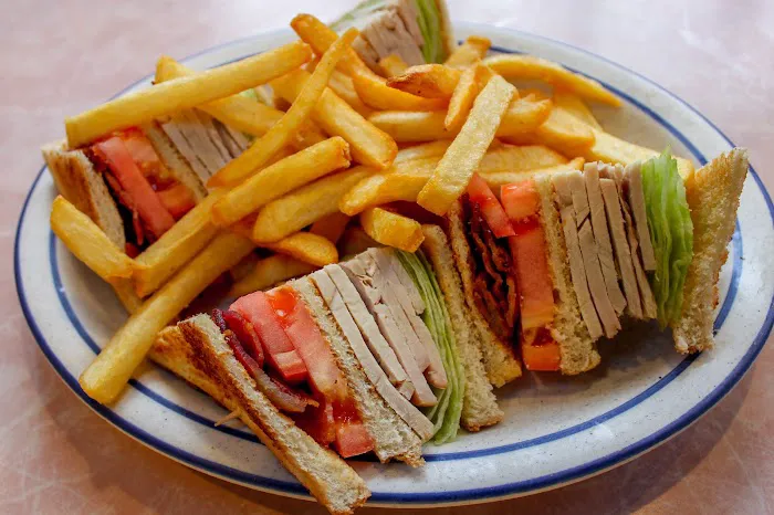 Tom's Restaurant Picture 10