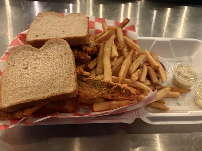 Rabbit’s Chicken & Waffles Picture 3