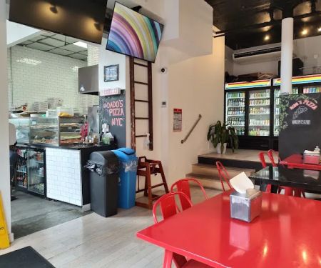 Dado's Pizza and Taproom Harlem