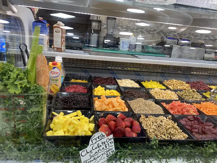 Yummy Foods Center Picture 3
