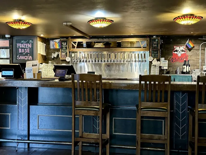 Arts and Crafts Beer Parlor Picture 2