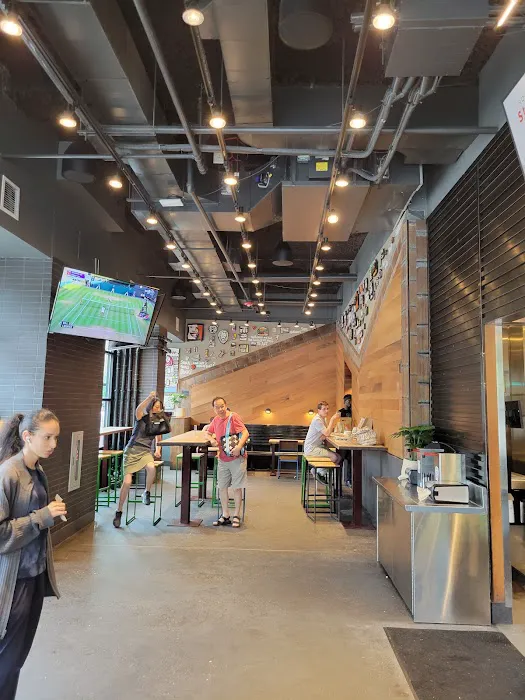 Shake Shack Morningside Heights Picture 9