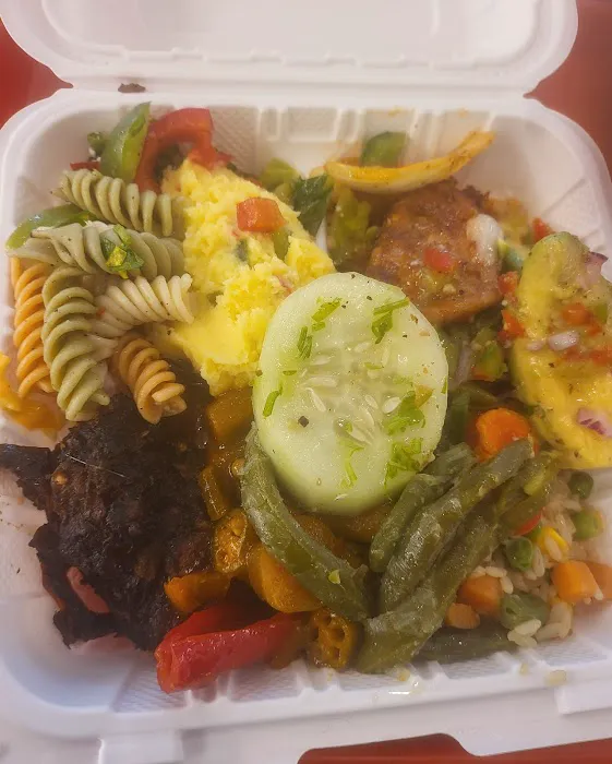 Empire Restaurant: Soul Food & Salad Bar Picture 3
