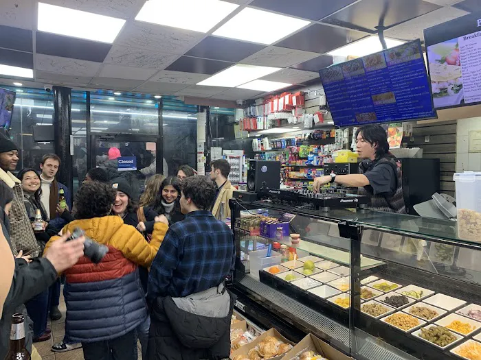 Olive Tree Deli & Grill Mini Mart Picture 5