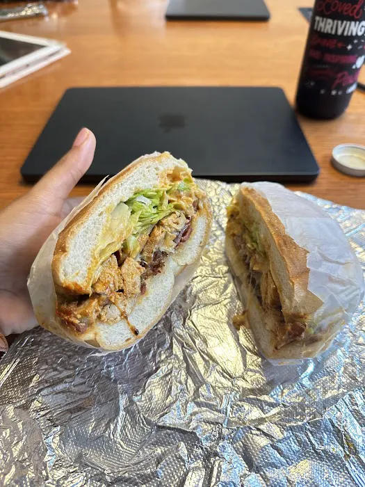 Olive Tree Deli & Grill Mini Mart Picture 3