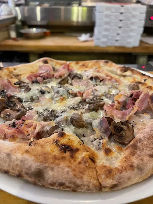 314 - pizza,pasta&cocktailbar Picture 3