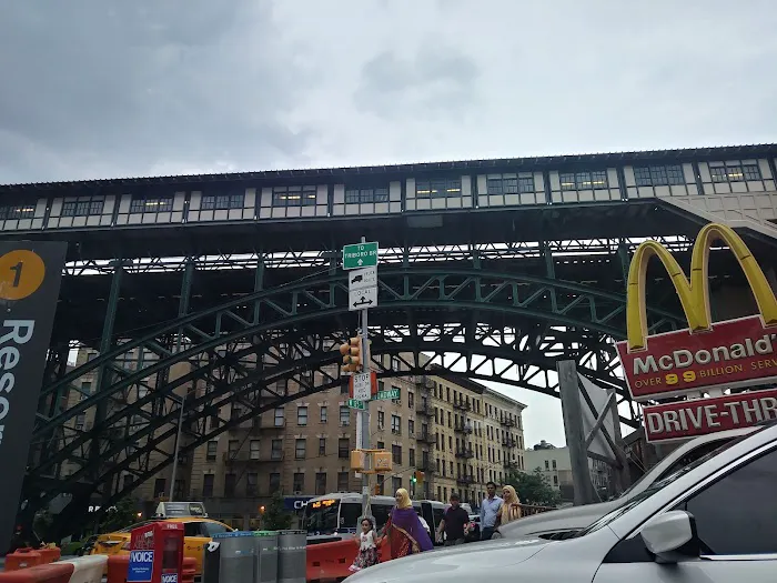 McDonald's Picture 4