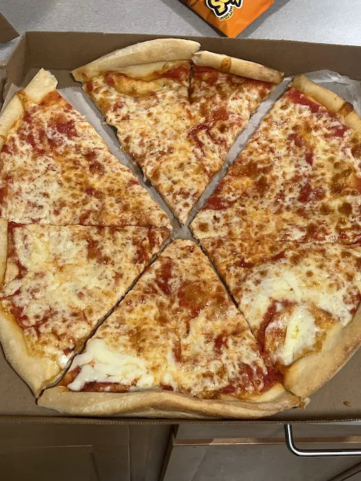 Mama Tina's Pizzeria Picture 1