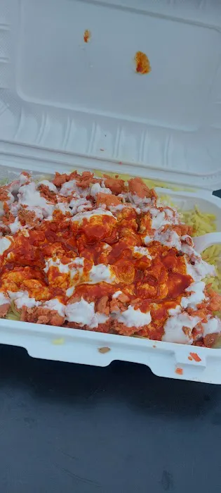 2 Guys Halal Truck Picture 5
