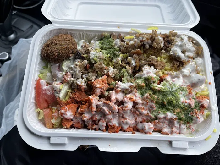 2 Guys Halal Truck Picture 8